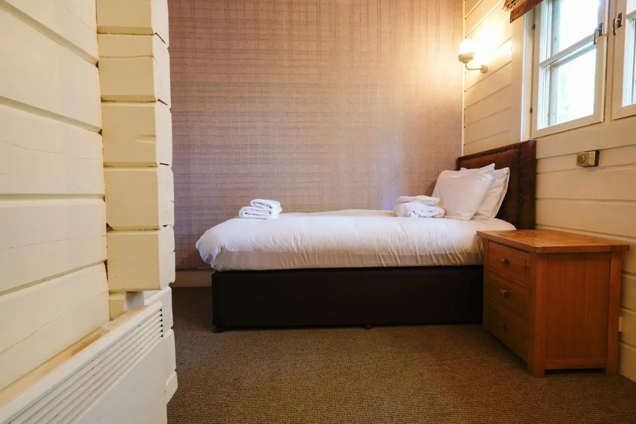 Chevin Country Park Hotel & Spa Otley  3*, Otley (West Yorkshire)